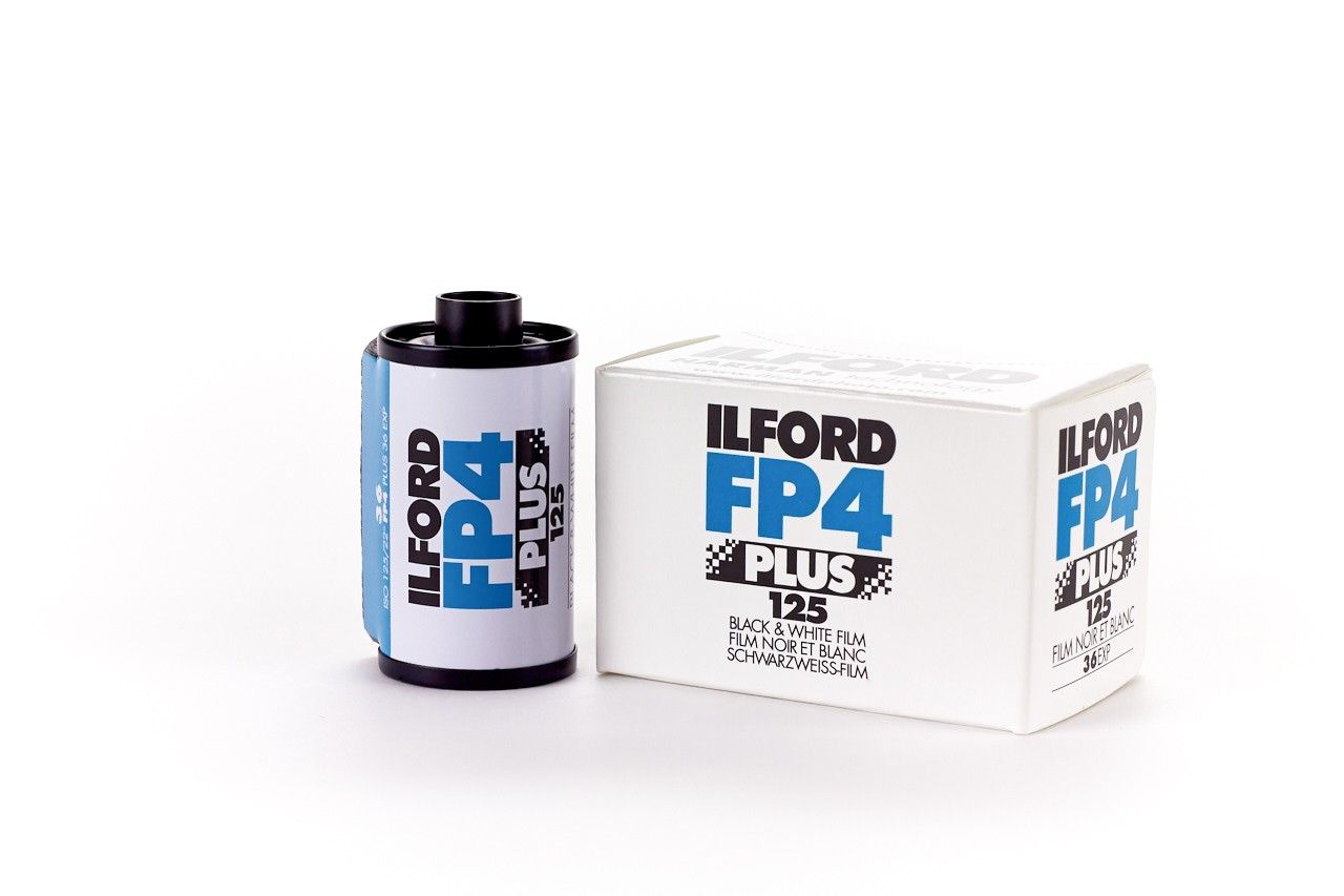 ILFORD FP4 PLUS 35MM ILFORD PHOTO CZ & SK